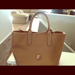 Dooney & Bourke Handbag